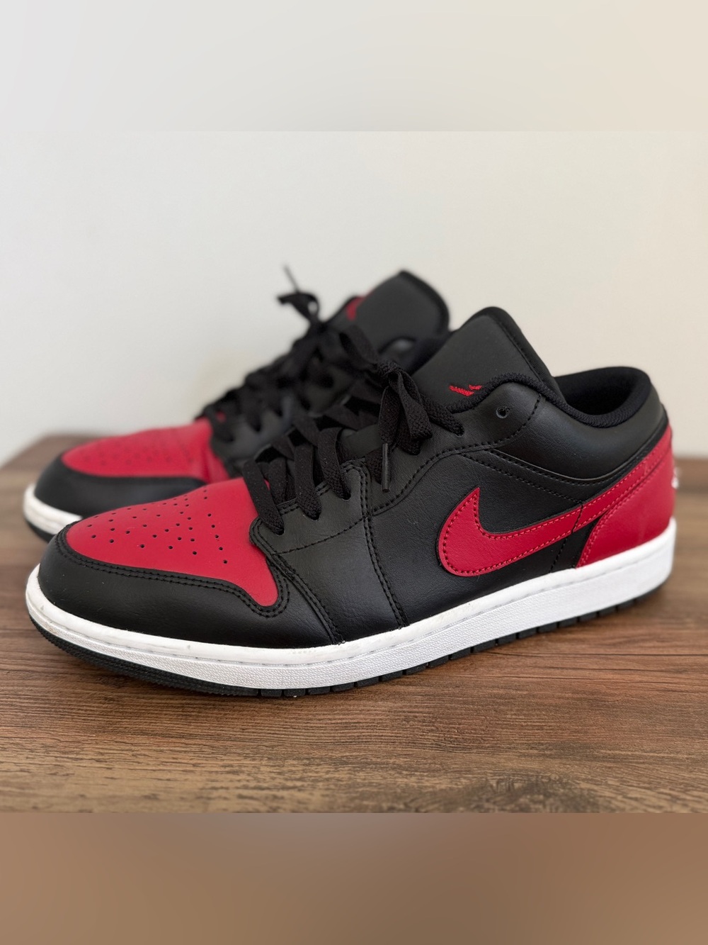 MEN'S AIR JORDAN RETRO 1 LOW